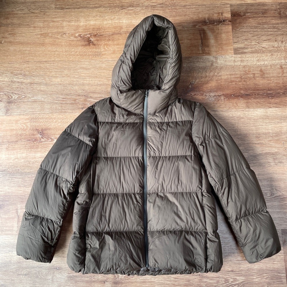Uniqlo Lightweight Packable Puffer Jacket Down Womens XS Hooded Brown Short - Picture 3 of 12